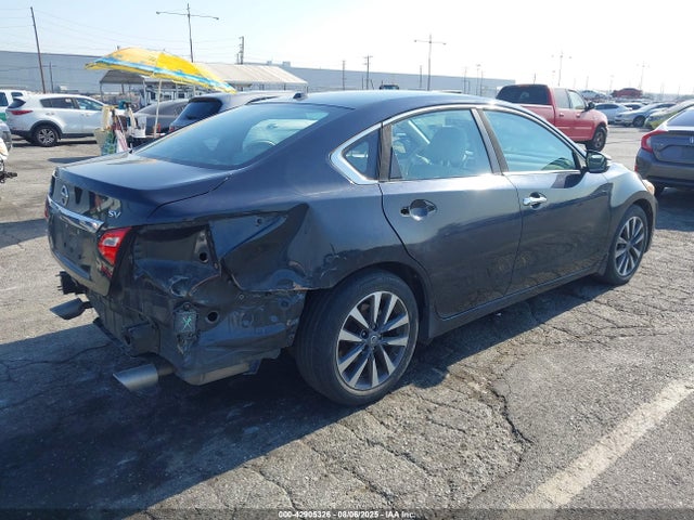 1N4AL3AP3HC209192 Nissan 2017