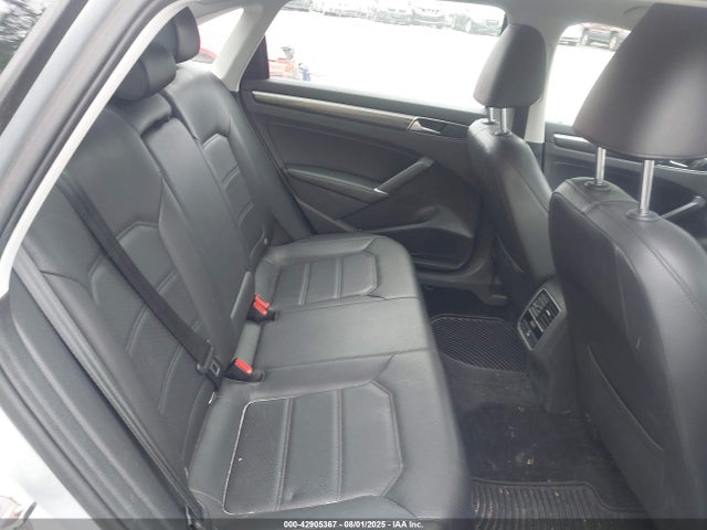 Volkswagen 2.0 tsi 2018 1VWBA7A35JC022452 Image 8
