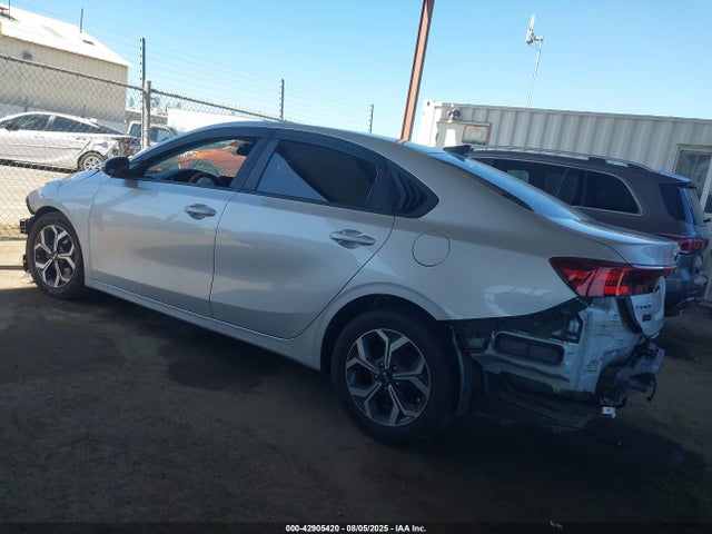 3KPF24AD1KE134443 KIA mpi nu