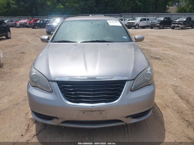 1C3CCBBGXEN178426 Chrysler 2014