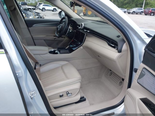 2023 MASERATI GRECALE ZN682AVA7P7418463 Photo 4