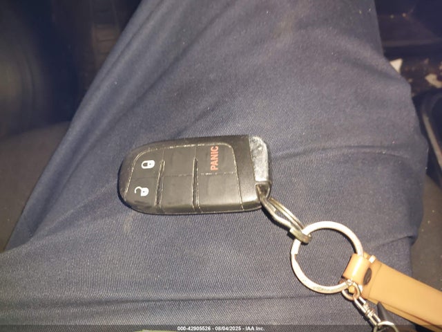 Jeep Renegade 2020 ZACNJAAB8LPL59861 Image 11