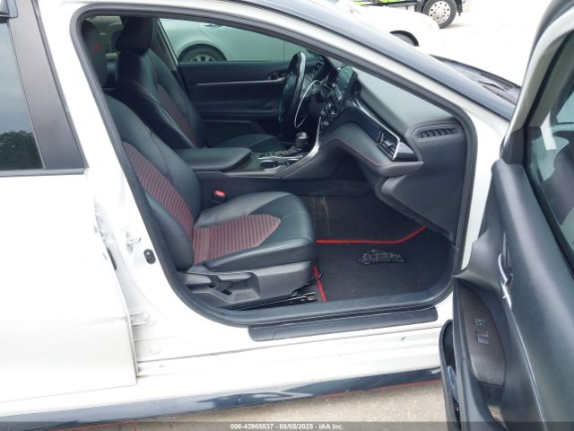 2021 TOYOTA CAMRY 4T1KZ1AK6MU054028 Photo 4