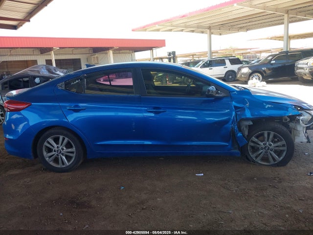 5NPD84LFXHH030753 Hyundai Elantra