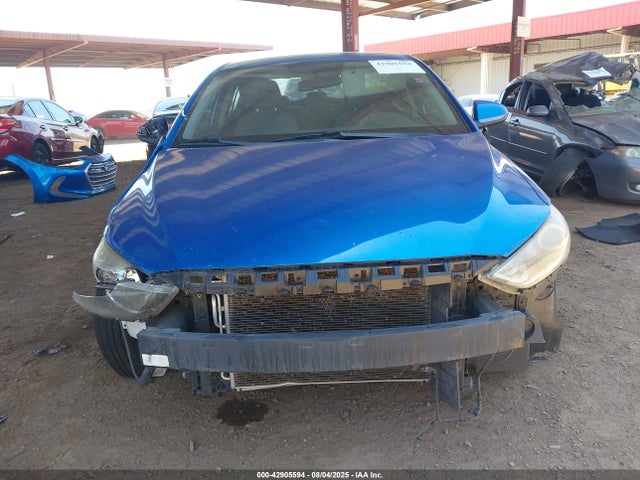 5NPD84LFXHH030753 Hyundai Elantra