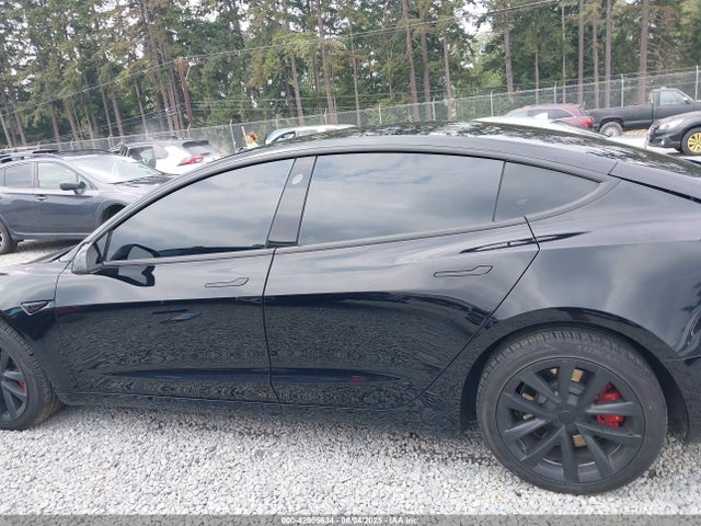 5YJ3E1EA3KF482828 Tesla MODEL 3