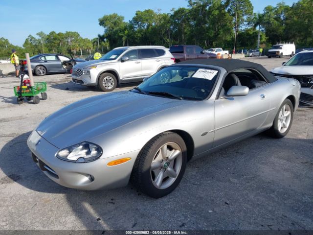 1998 JAGUAR XK8 SAJGX2243WC030611 Photo 1