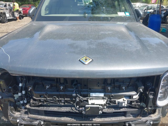 Rivian R1s 2023 7PDSGABA1PN029416 Image 10