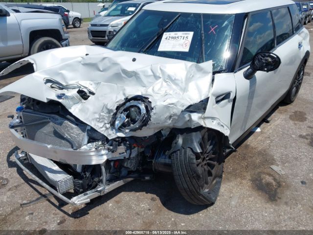 2024 MINI CLUBMAN WMWLV7C08R2U65742 Photo 1