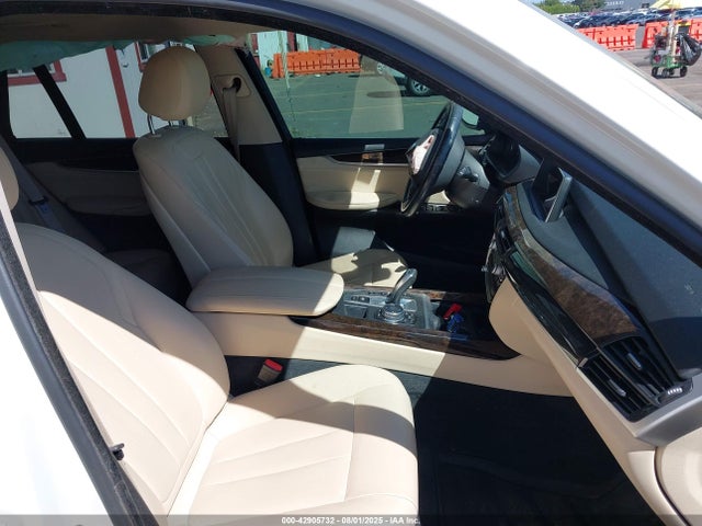 5UXKR0C58G0P20483 BMW X5