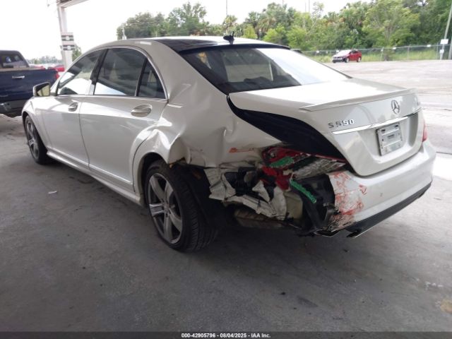 2010 MERCEDES-BENZ S 550 WDDNG8GB4AA316476 Photo 2