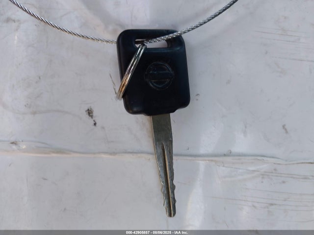 3N1CN7AP6HL826095 Nissan 2017