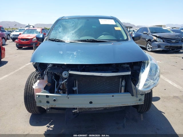 3N1CN7AP6HL826095 Nissan 2017
