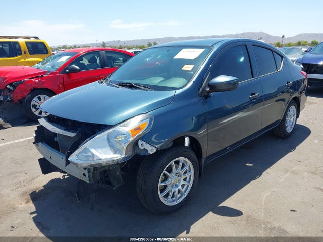3N1CN7AP6HL826095 Nissan 2017