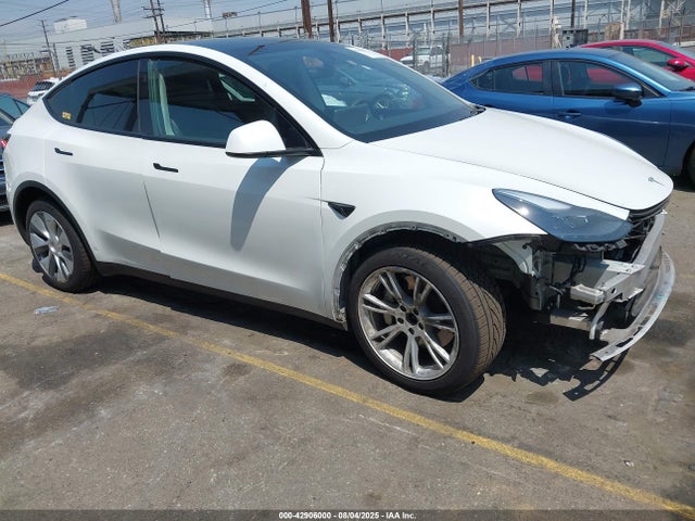2023 TESLA MODEL Y 7SAYGDEE7PA193561 Photo 0