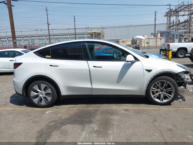 7SAYGDEE7PA193561 Tesla Model Y