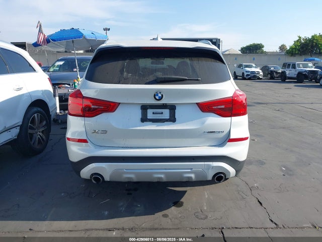 BMW 2019 2019 5UXTR7C58KLF28388 Image 17