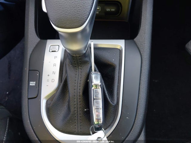 3KPF24AD9ME405820 KIA mpi nu