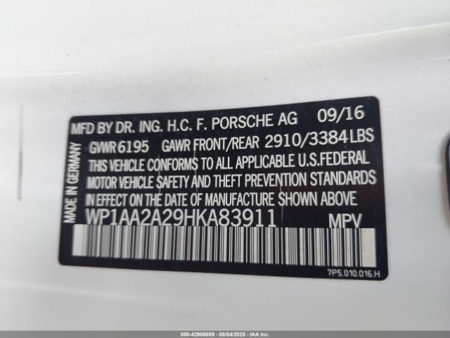 2017 PORSCHE CAYENNE WP1AA2A29HKA83911 Photo 8