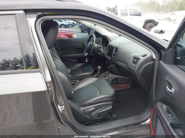 Jeep 2017 2017 3C4NJDDB6HT640220 Image 5