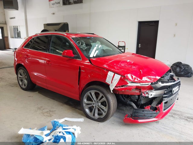 2016 AUDI Q3 WA1GFCFS5GR015598 Photo 0