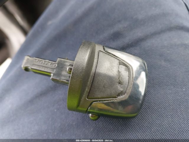 2013 VOLVO C70 YV1672MC1DJ141613 Photo 10