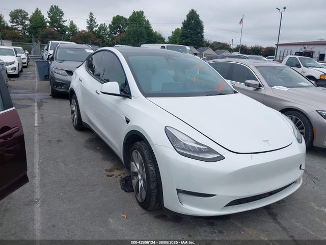 2022 TESLA MODEL Y 7SAYGDEE4NF354268 Photo 0