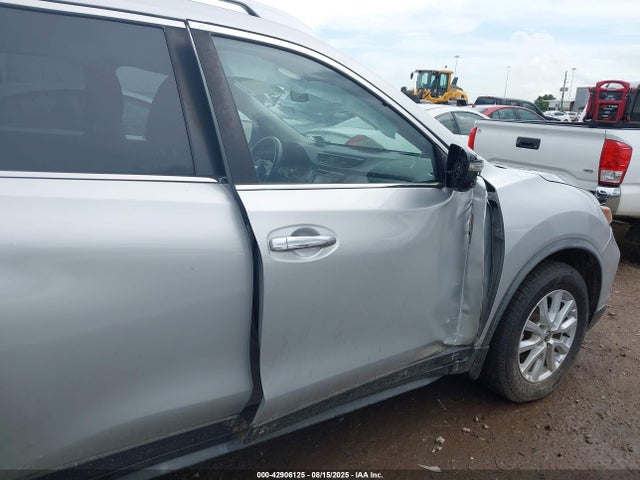 JN8AT2MT8LW000944 Nissan Rogue