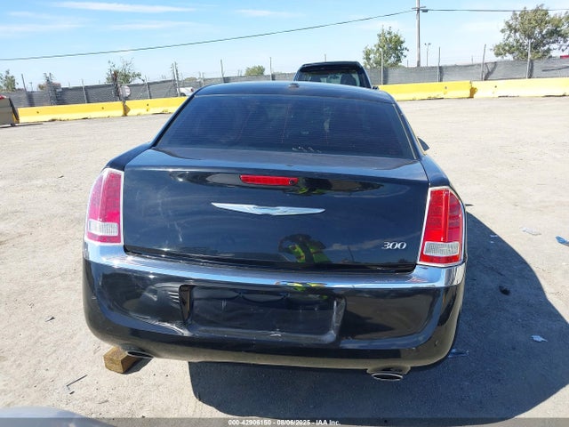 Chrysler 2014 2014 2C3CCAAG4EH327014 Image 17