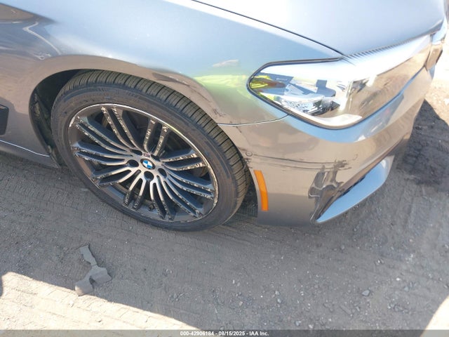 WBAJS3C09LCE05725 BMW 540I