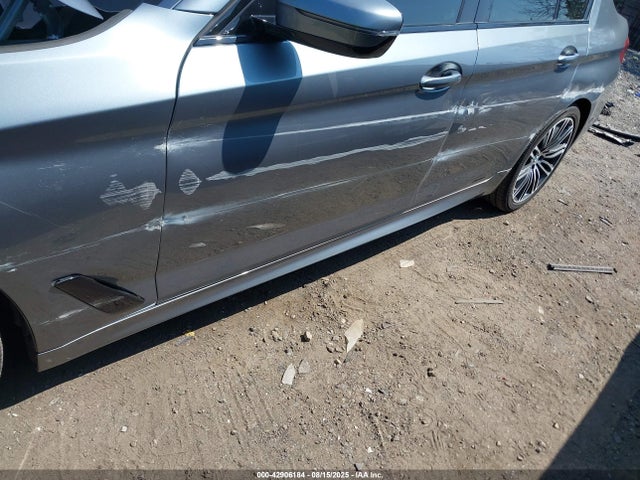 WBAJS3C09LCE05725 BMW 540I
