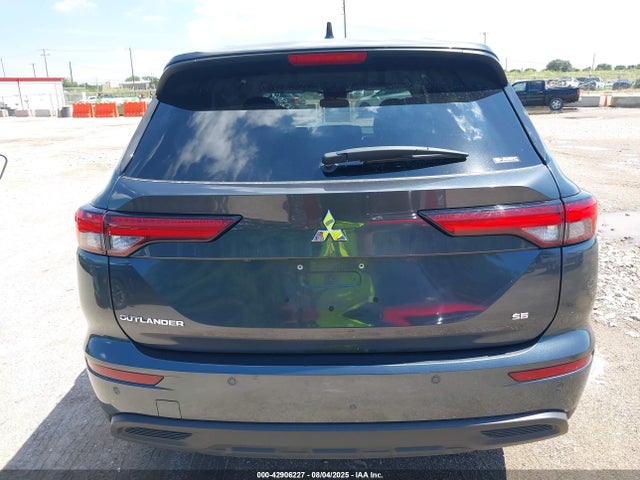 Mitsubishi Outlander 2024 JA4J4VA88RZ050349 Image 16