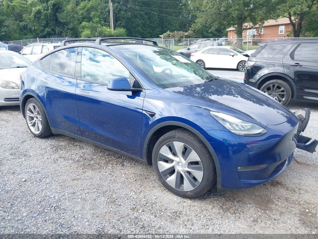 2021 TESLA MODEL Y 5YJYGDEE1MF130936 Photo 0