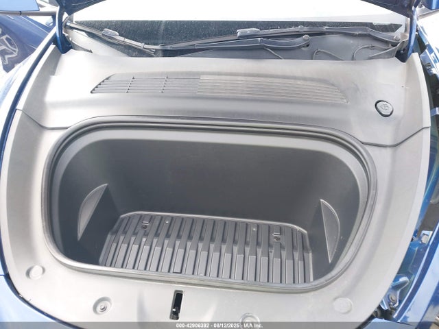 2021 TESLA MODEL Y 5YJYGDEE1MF130936 Photo 9