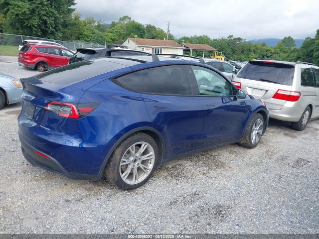 2021 TESLA MODEL Y 5YJYGDEE1MF130936 Photo 3