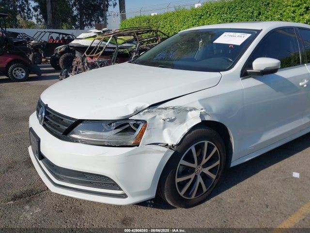 Volkswagen 1.4 tsi 2017 3VWDB7AJ8HM204885 Image 6