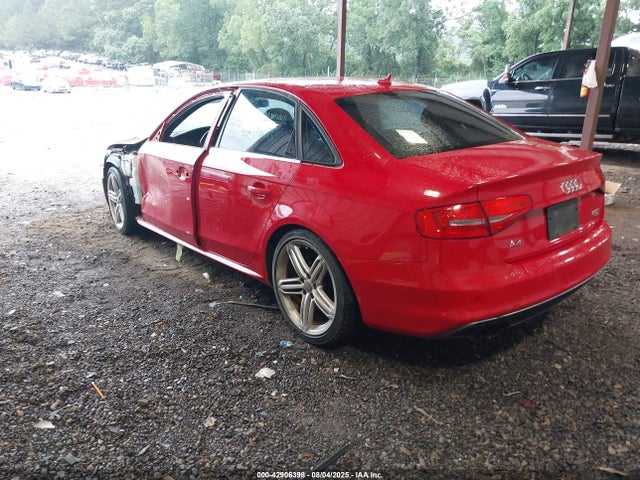 2013 AUDI A4 WAUKFAFLXDN016906 Photo 2
