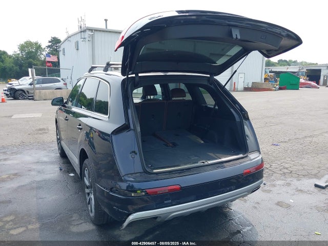 2017 AUDI Q7 WA1VAAF74HD032915 Photo 2
