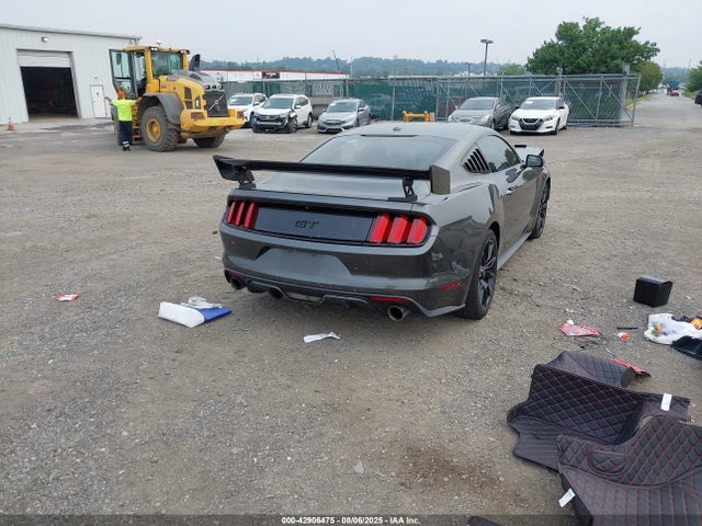 Ford 5.0l 4v premium fuel 2017 1FA6P8CF3H5301080 Image 4