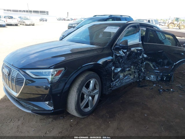 WA1LAAGE6KB022331 Audi E-Tron