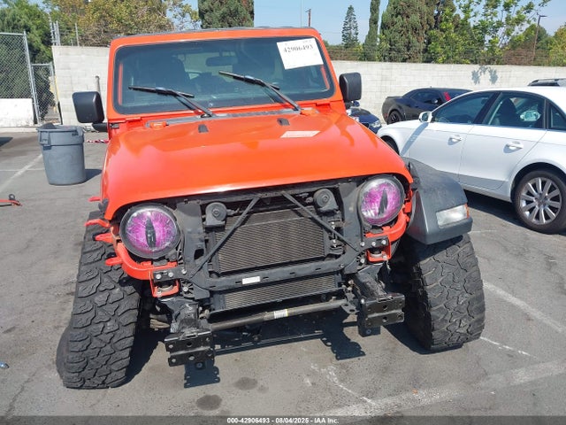 1C4HJXDN1KW639888 Jeep Wrangler