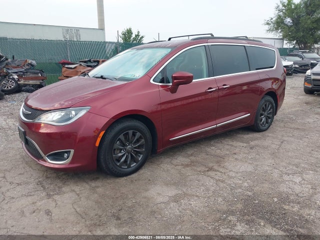 Chrysler Pacifica 2017 2C4RC1BG6HR771434 Image 2