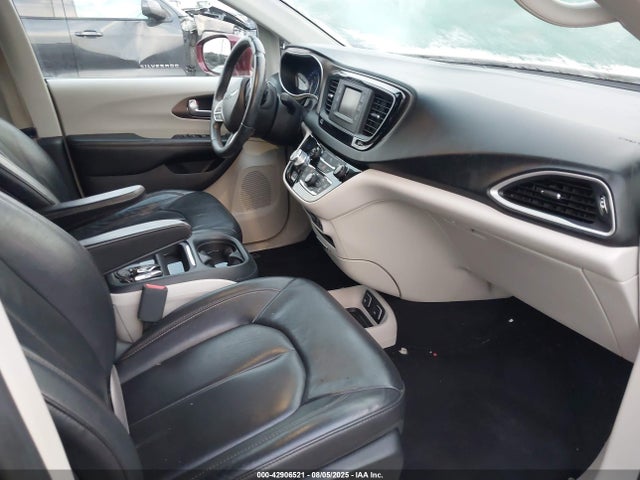 Chrysler Pacifica 2017 2C4RC1BG6HR771434 Image 5