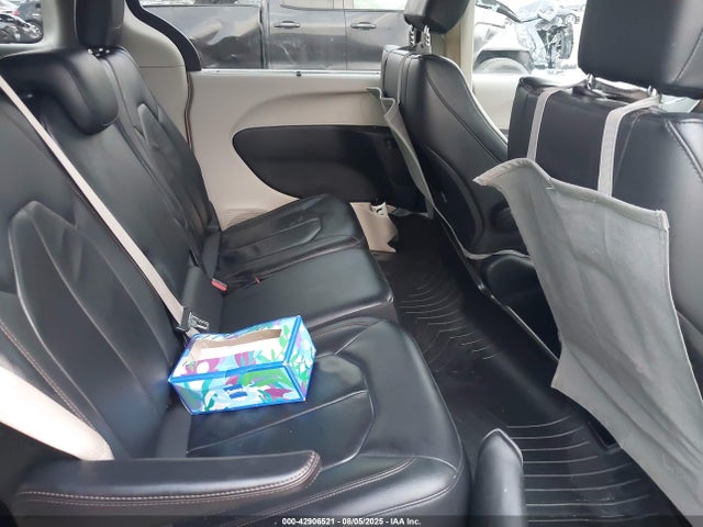 Chrysler Pacifica 2017 2C4RC1BG6HR771434 Image 8