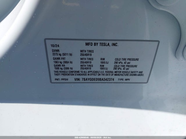 Tesla Model Y 2025 7SAYGDED9SA342374 Image 9