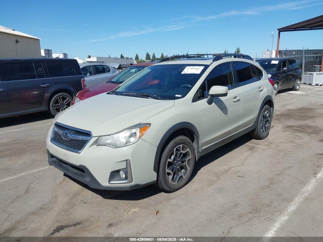 Subaru naturally aspirated 2016 JF2GPABC6GH219193 Image 2