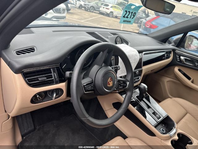 2023 PORSCHE MACAN WP1AA2A53PLB15142 Photo 4