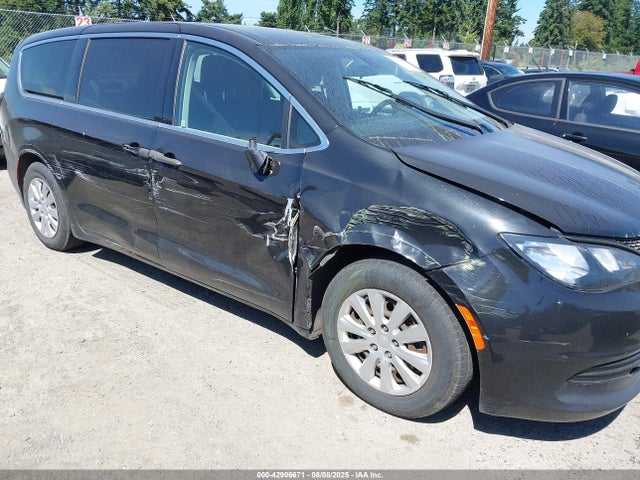 Chrysler Voyager 2020 2C4RC1AG7LR111333 Image 6