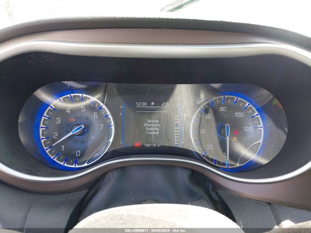 Chrysler Voyager 2020 2C4RC1AG7LR111333 Image 7
