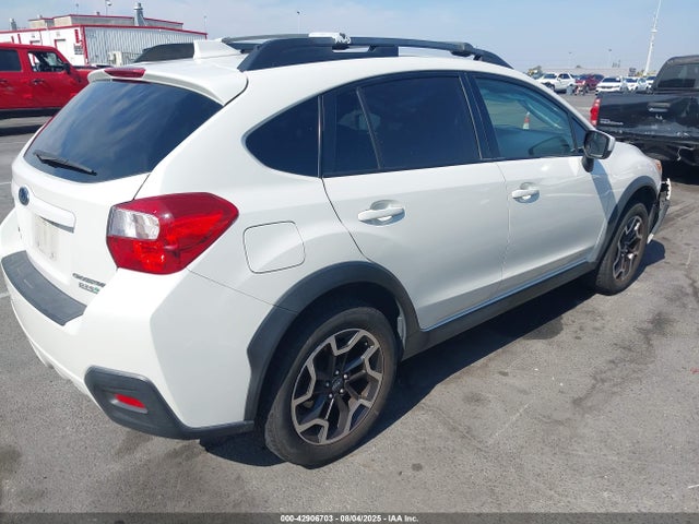 Subaru naturally aspirated 2017 JF2GPADC2H8270527 Image 4